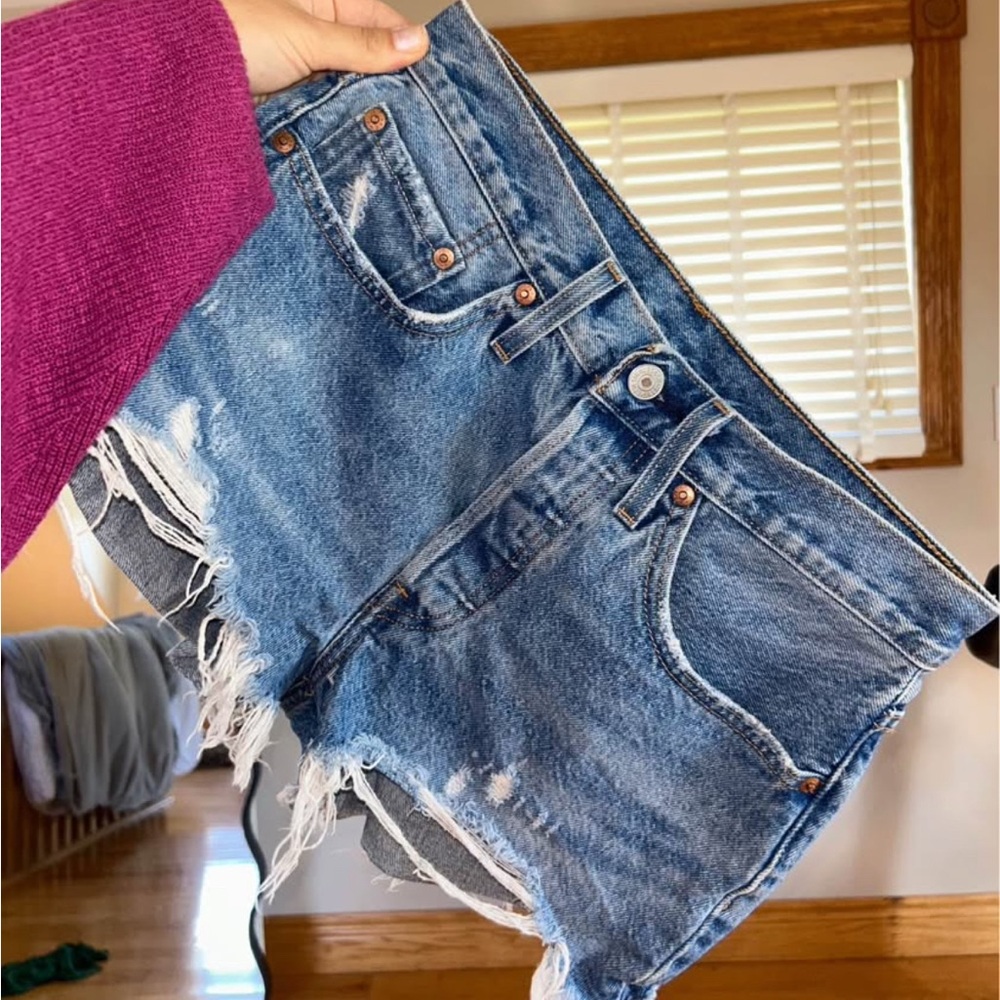 Signature by Levi Strauss Blue Distressed Women Shorts